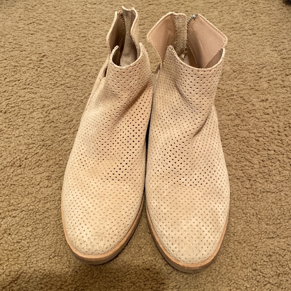 Dolce Vita booties